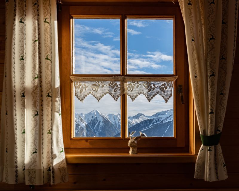 Exterior Window Molding Repair in Olathe, KS